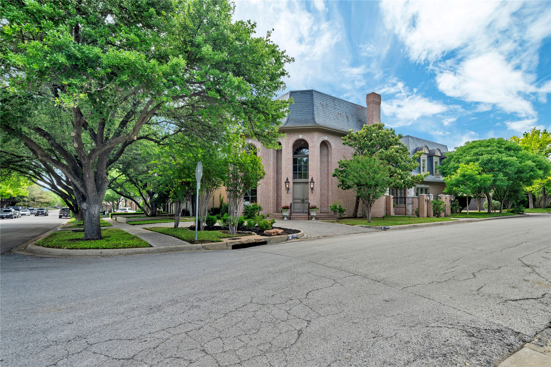 4733 Harley Avenue Fort Worth TX 76107