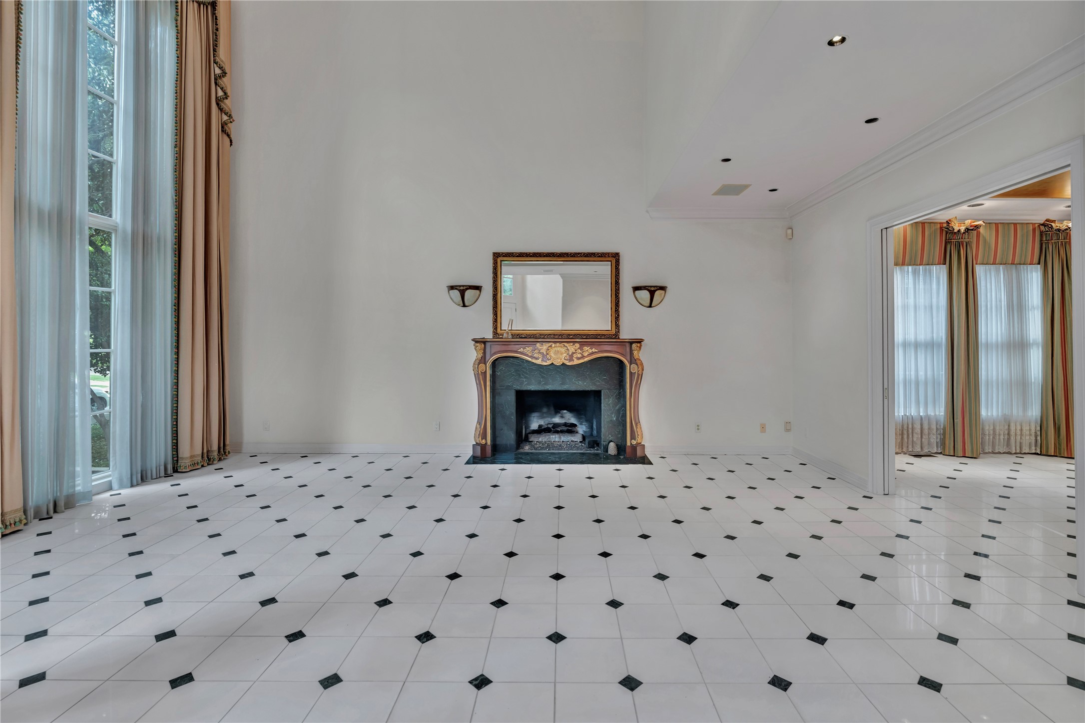 4733 Harley Avenue Fort Worth TX 76107