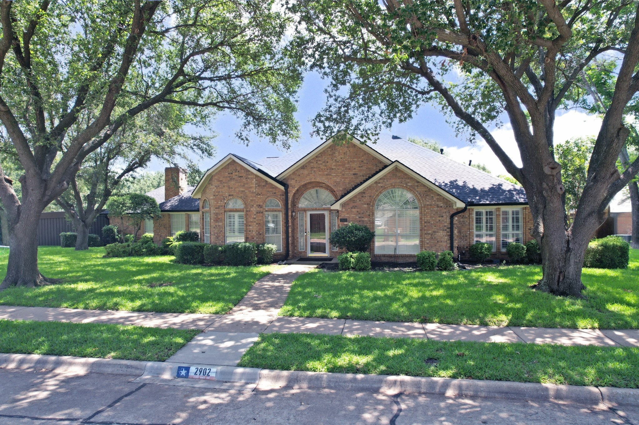 2902 Live Oak Drive Rowlett TX 75088