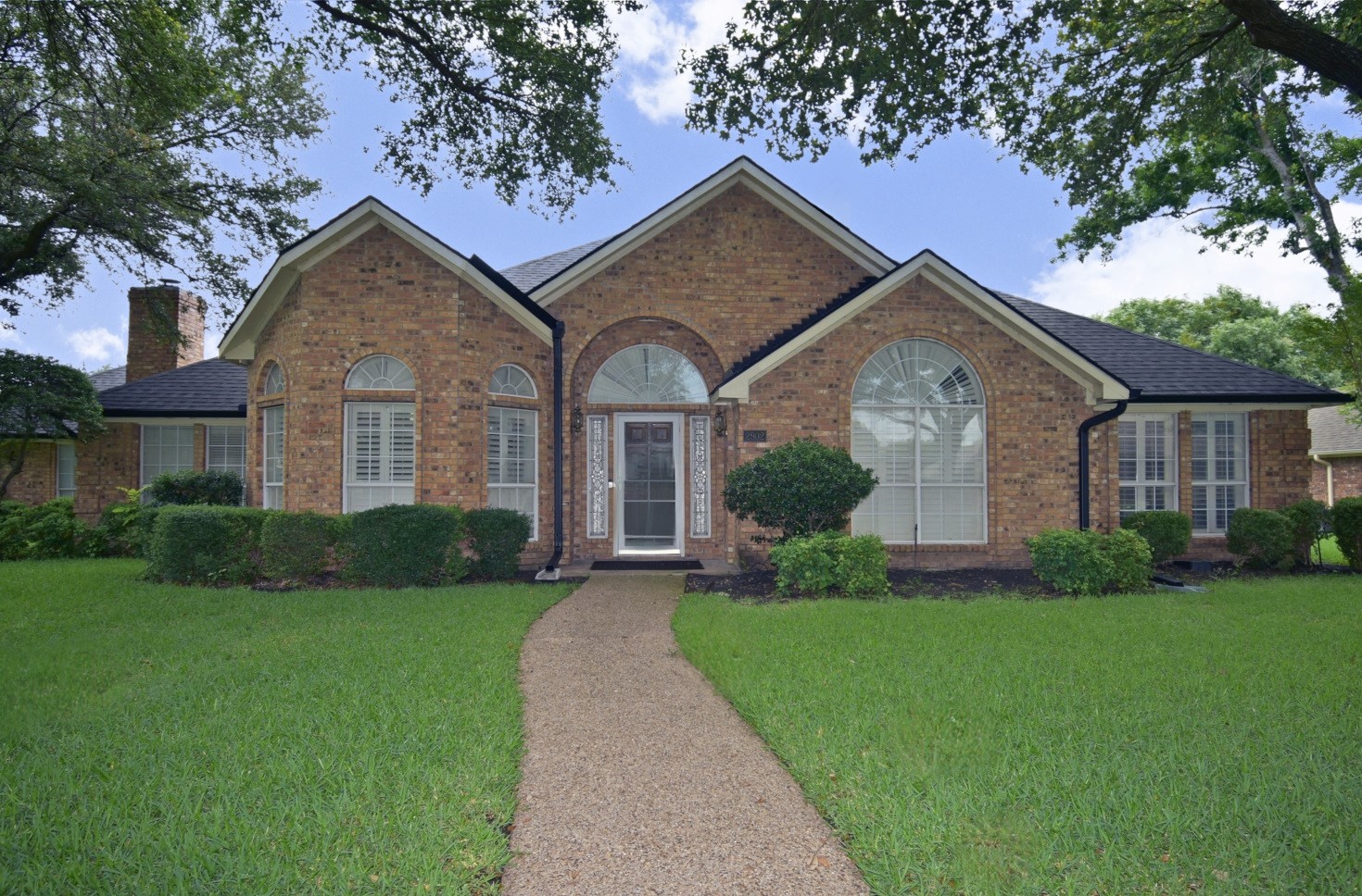 2902 Live Oak Drive Rowlett TX 75088