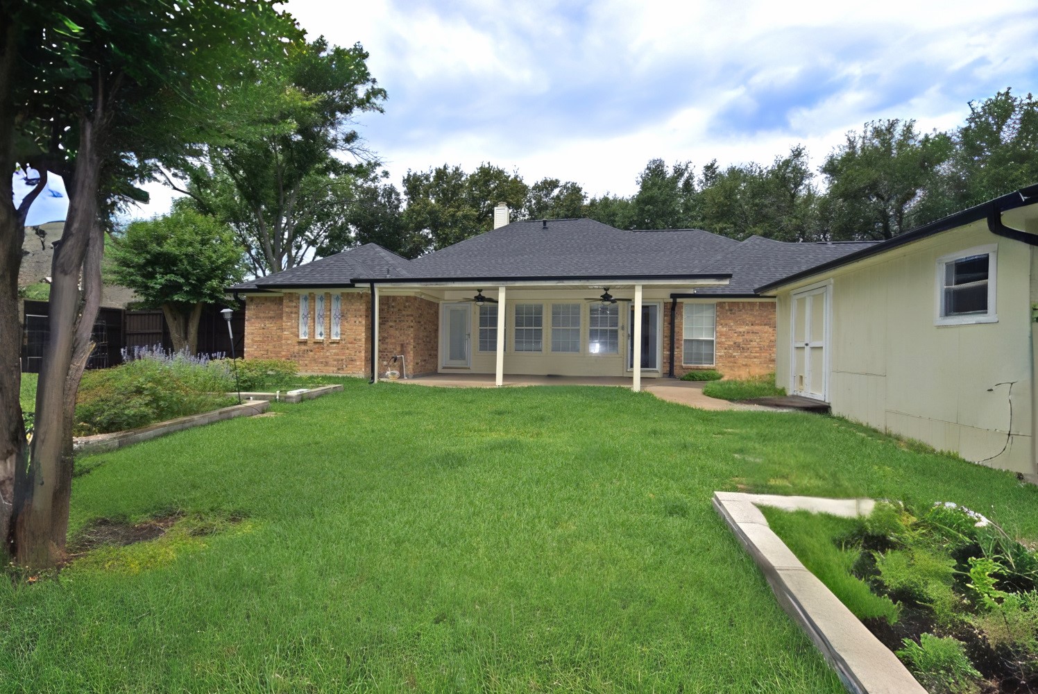 2902 Live Oak Drive Rowlett TX 75088