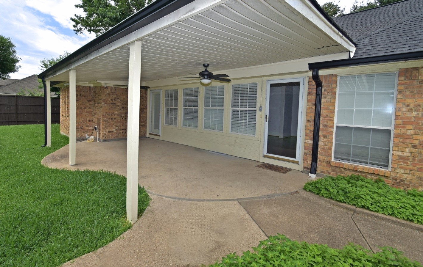 2902 Live Oak Drive Rowlett TX 75088