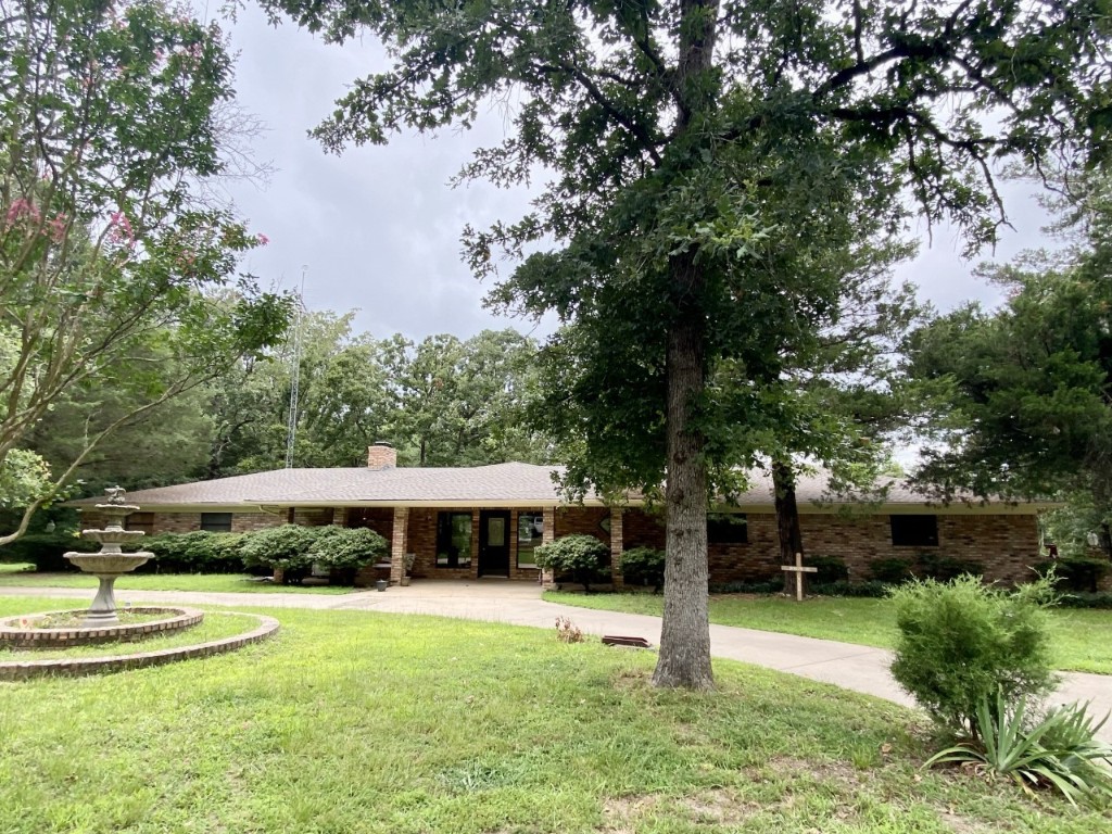 776 Vz County Road 4125 Canton TX 75103