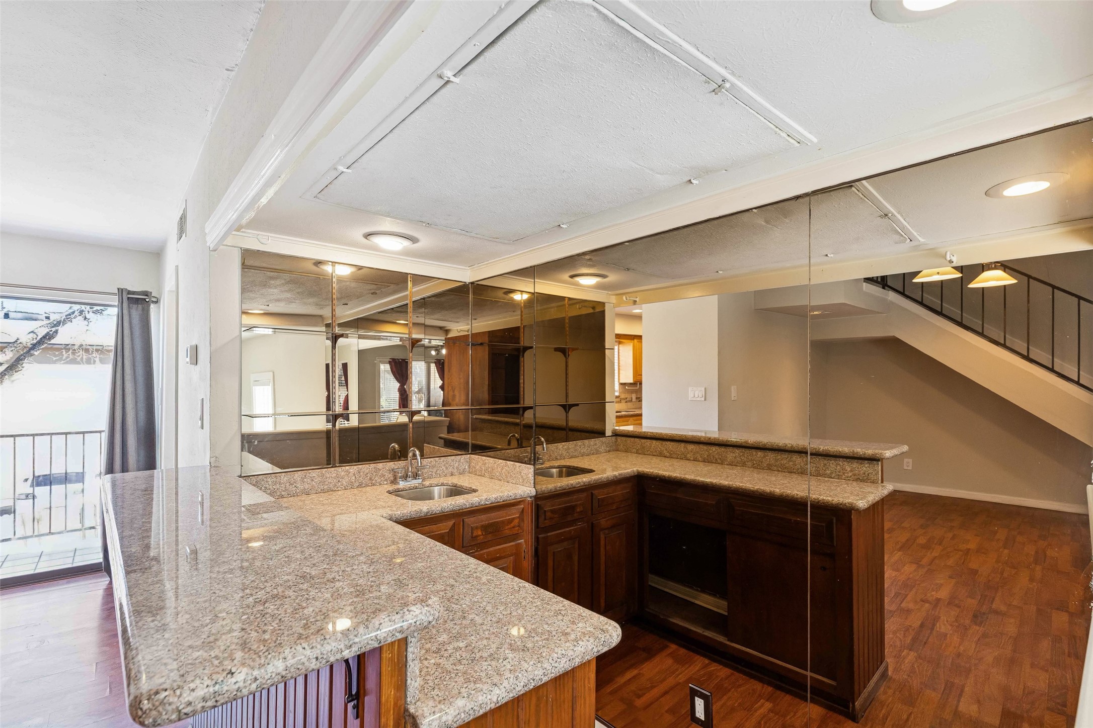 8522 Park Lane Dallas TX 75231