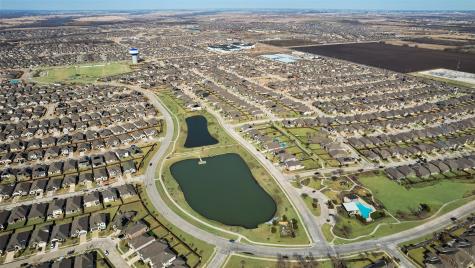 1805 Gold Mine Trail Aubrey TX 76227