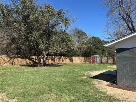 706 Barbara Street Athens TX 75751