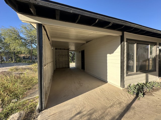 337-339 Long Drive Del Rio TX 78840