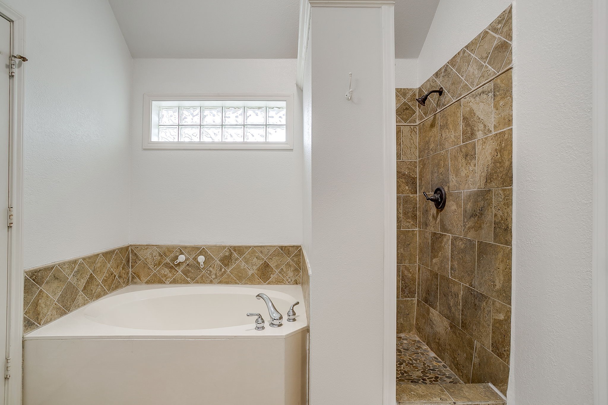 7732 Bridlewood Court North Richland Hills TX 76182