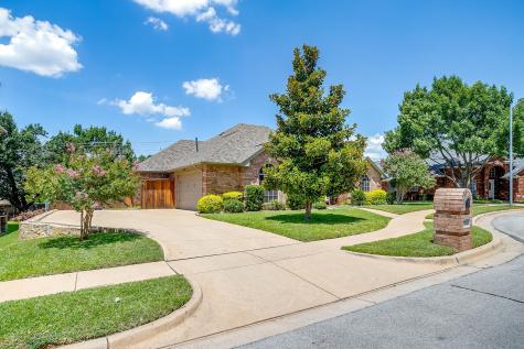 7732 Bridlewood Court North Richland Hills TX 76182