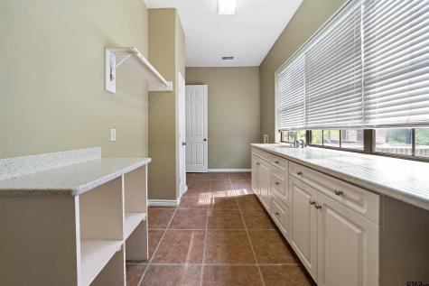 14768 County Road 1100 Tyler TX 75703