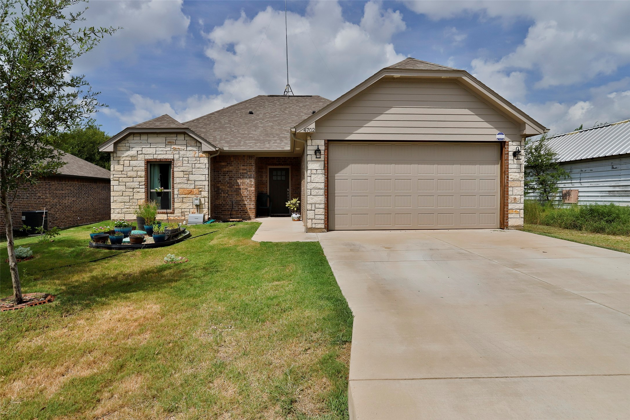 4702 Pecos Street Granbury TX 76048
