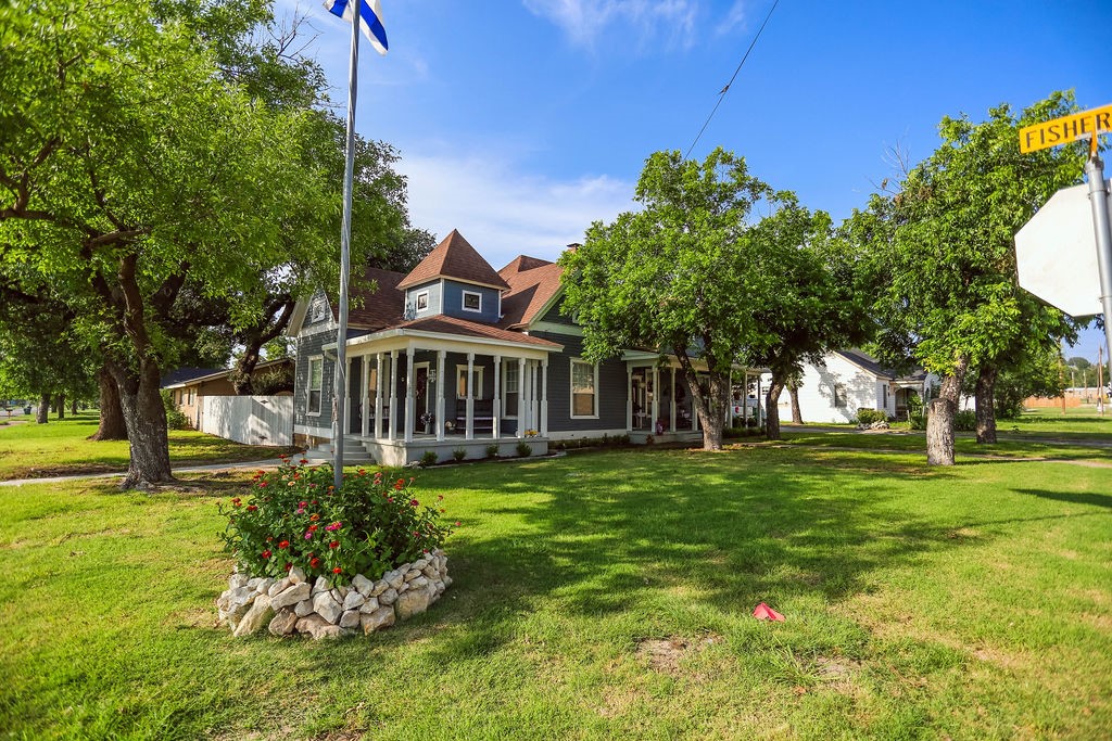 1602 Fisher Street Goldthwaite TX 76844