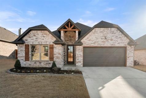 1217 Bear Creek Avenue Weatherford TX 76086