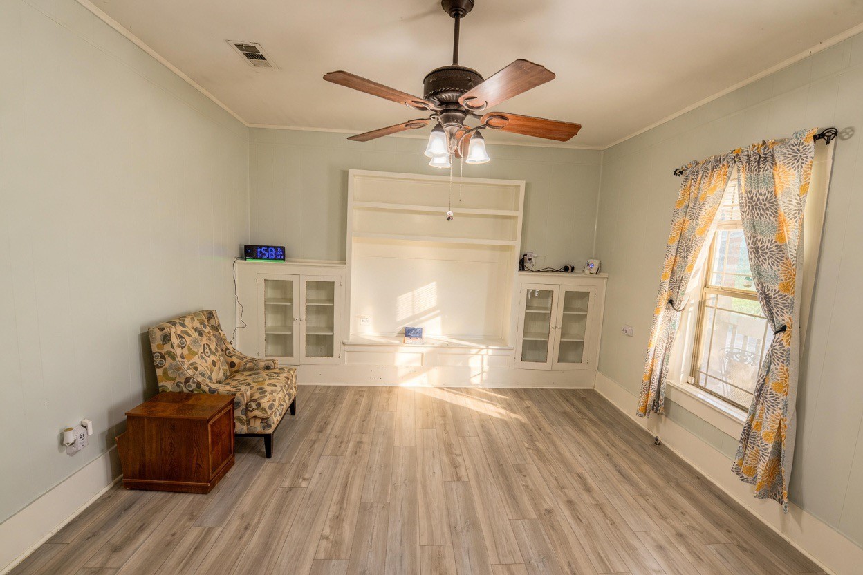 504 N Fordyce Street Blooming Grove TX 76626