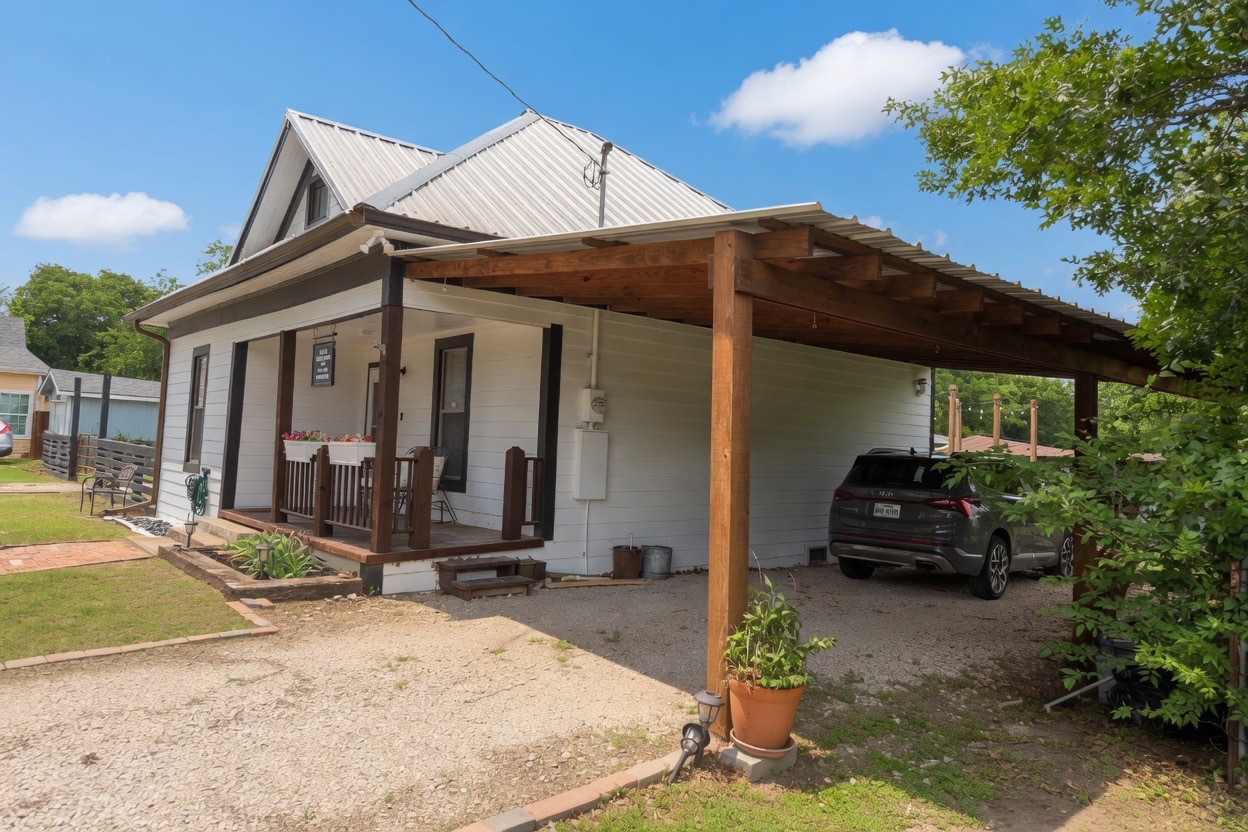 504 N Fordyce Street Blooming Grove TX 76626