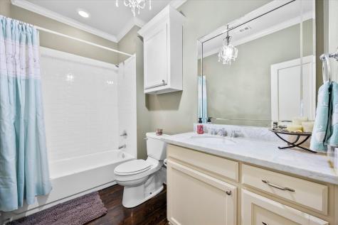 1025 W Main Street Waxahachie TX 75165