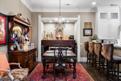 1025 W Main Street Waxahachie TX 75165