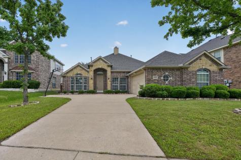 4502 Warbler Lane Garland TX 75043