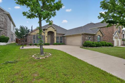 4502 Warbler Lane Garland TX 75043