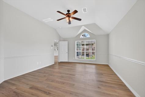 4502 Warbler Lane Garland TX 75043