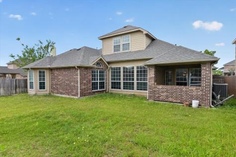 4502 Warbler Lane Garland TX 75043