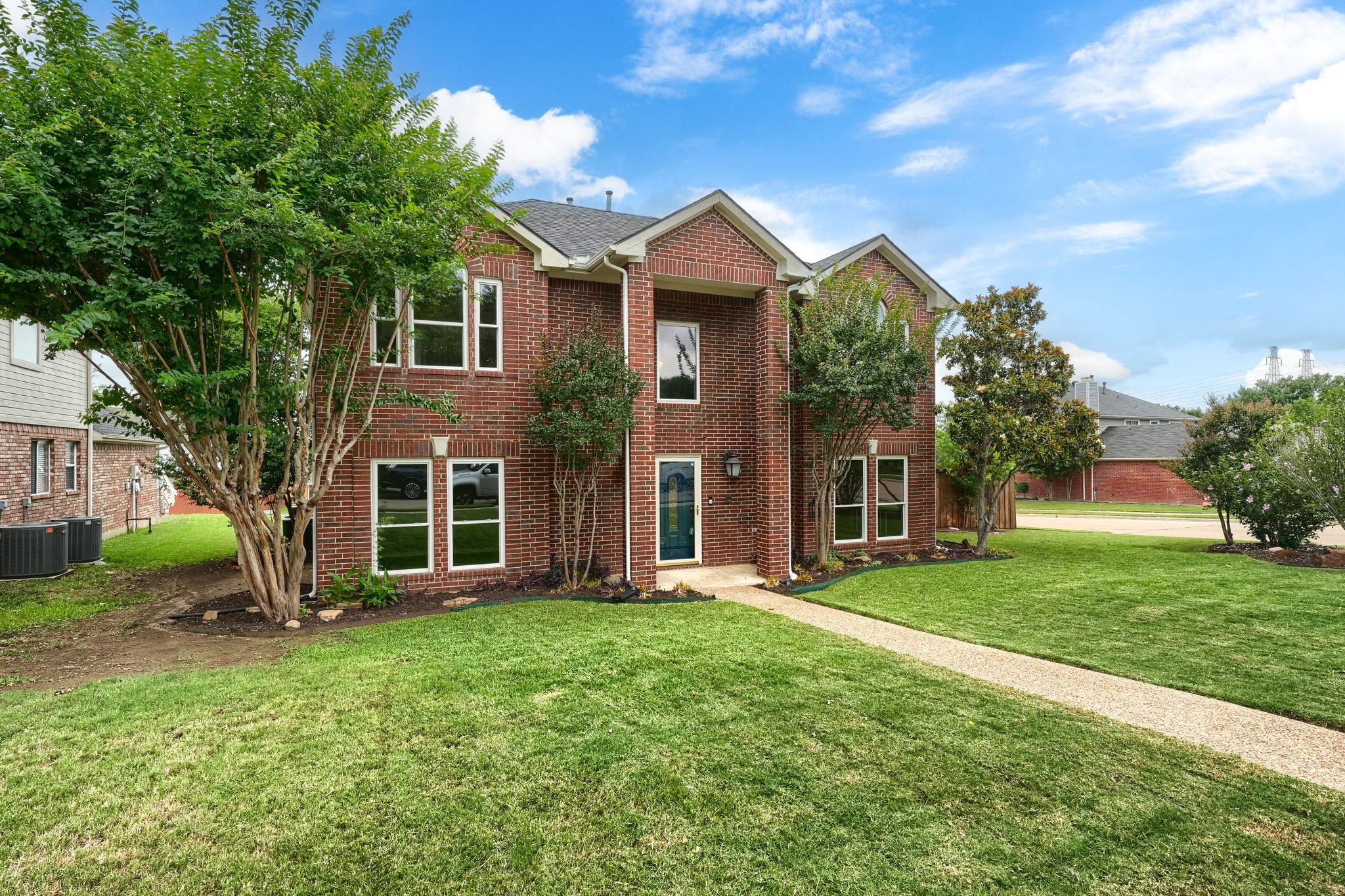 2309 York Court Carrollton TX 75006