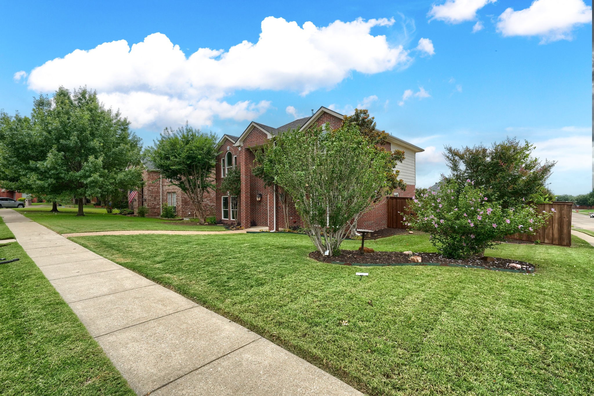2309 York Court Carrollton TX 75006