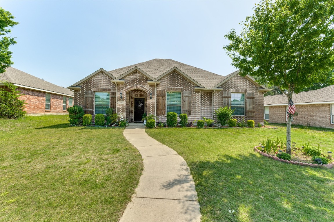 218 Rushcreek Drive Wylie TX 75098