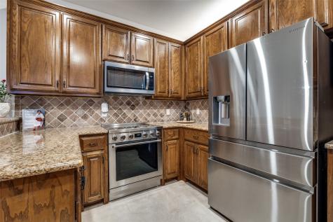 2212 Paige Court Carrollton TX 75006