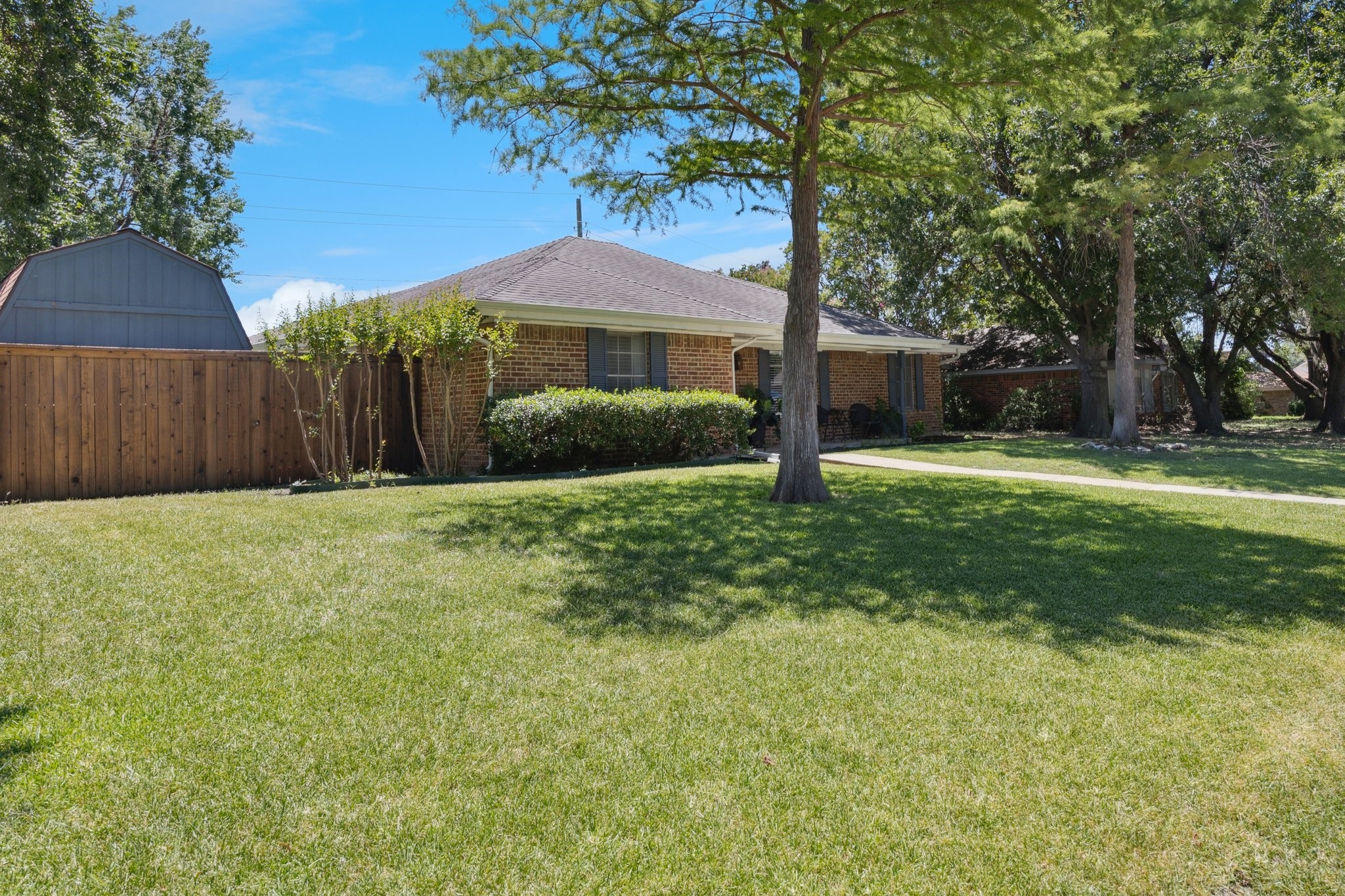 1501 Austrian Road Grand Prairie TX 75050