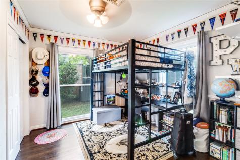 649 Northlake Drive Dallas TX 75218