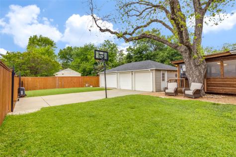 649 Northlake Drive Dallas TX 75218