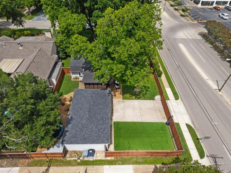 649 Northlake Drive Dallas TX 75218