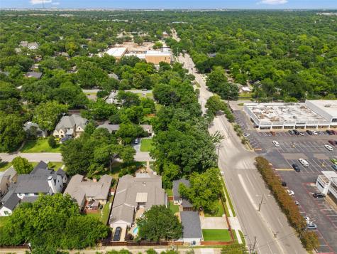 649 Northlake Drive Dallas TX 75218