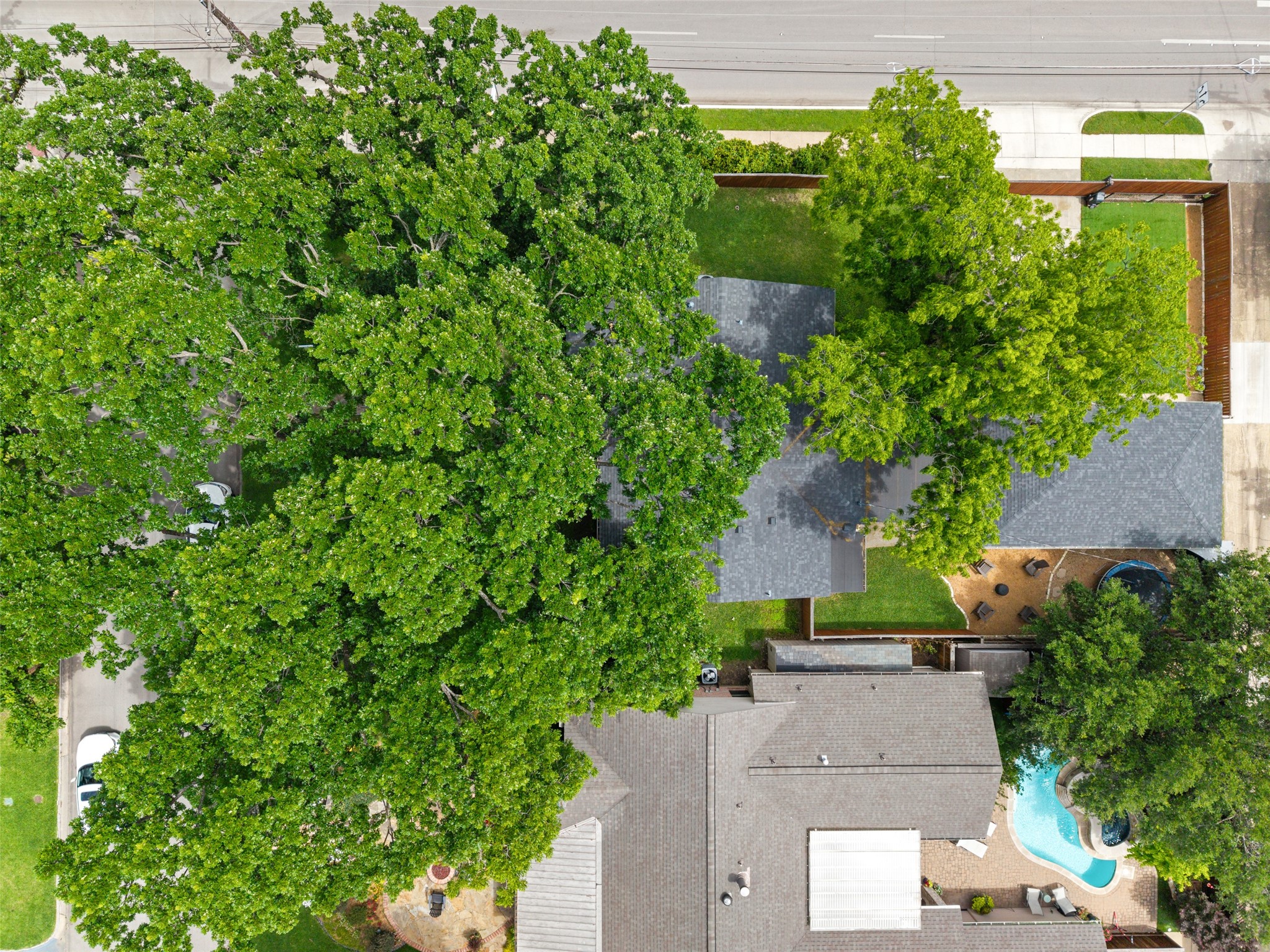 649 Northlake Drive Dallas TX 75218