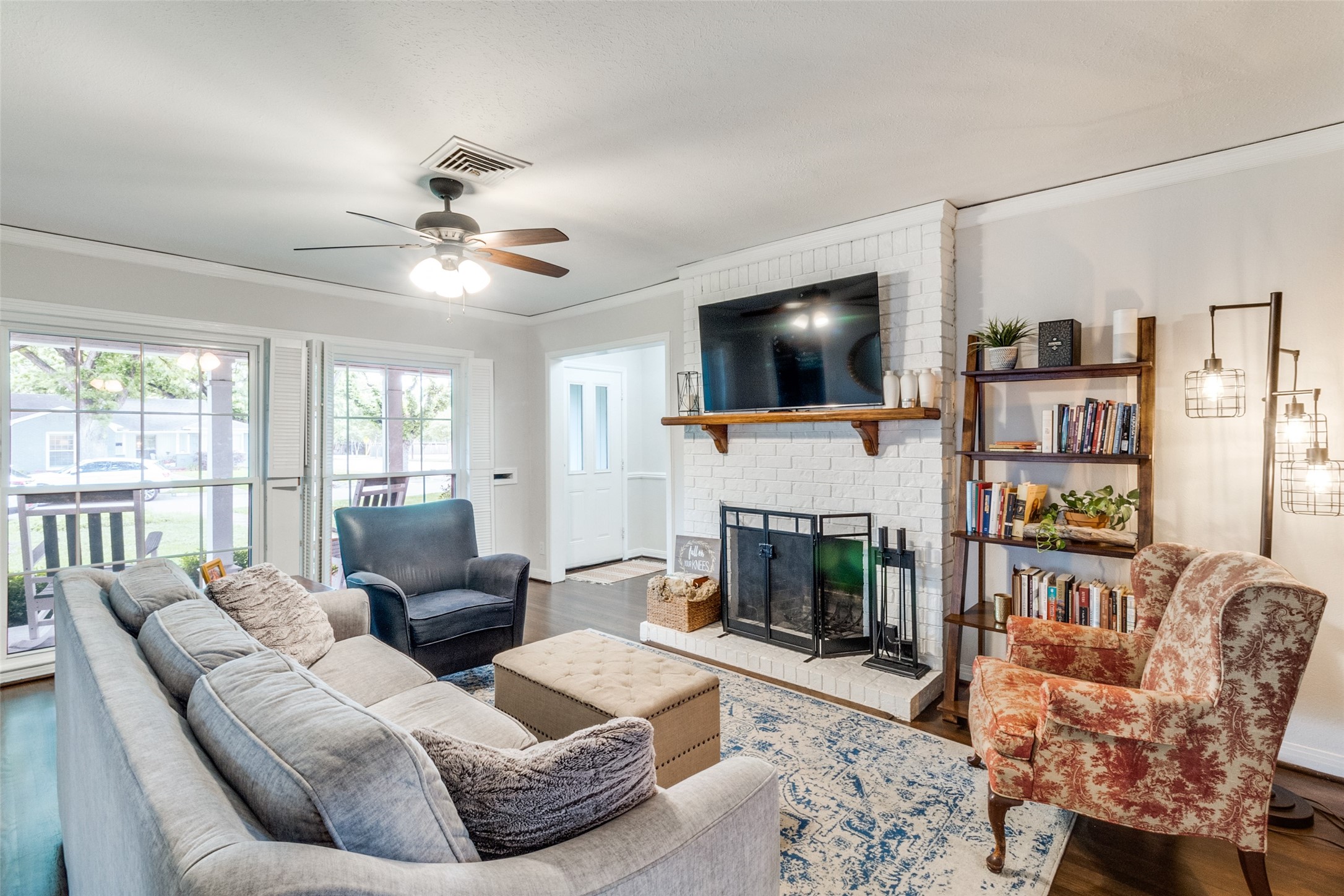 649 Northlake Drive Dallas TX 75218