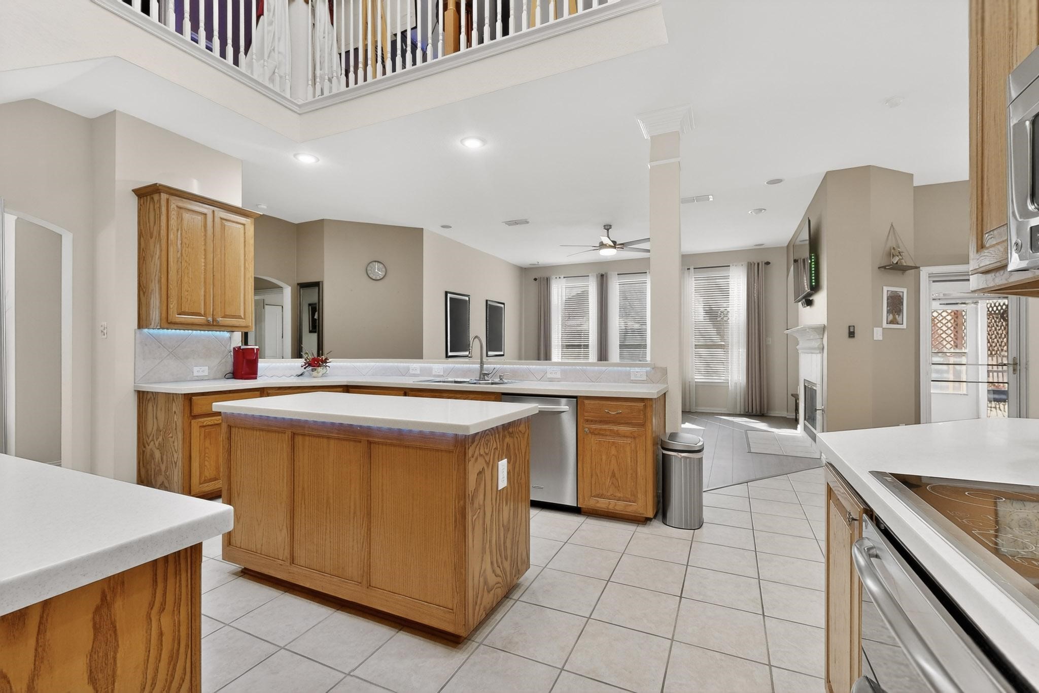 6869 Cape Cod Drive Grand Prairie TX 75054