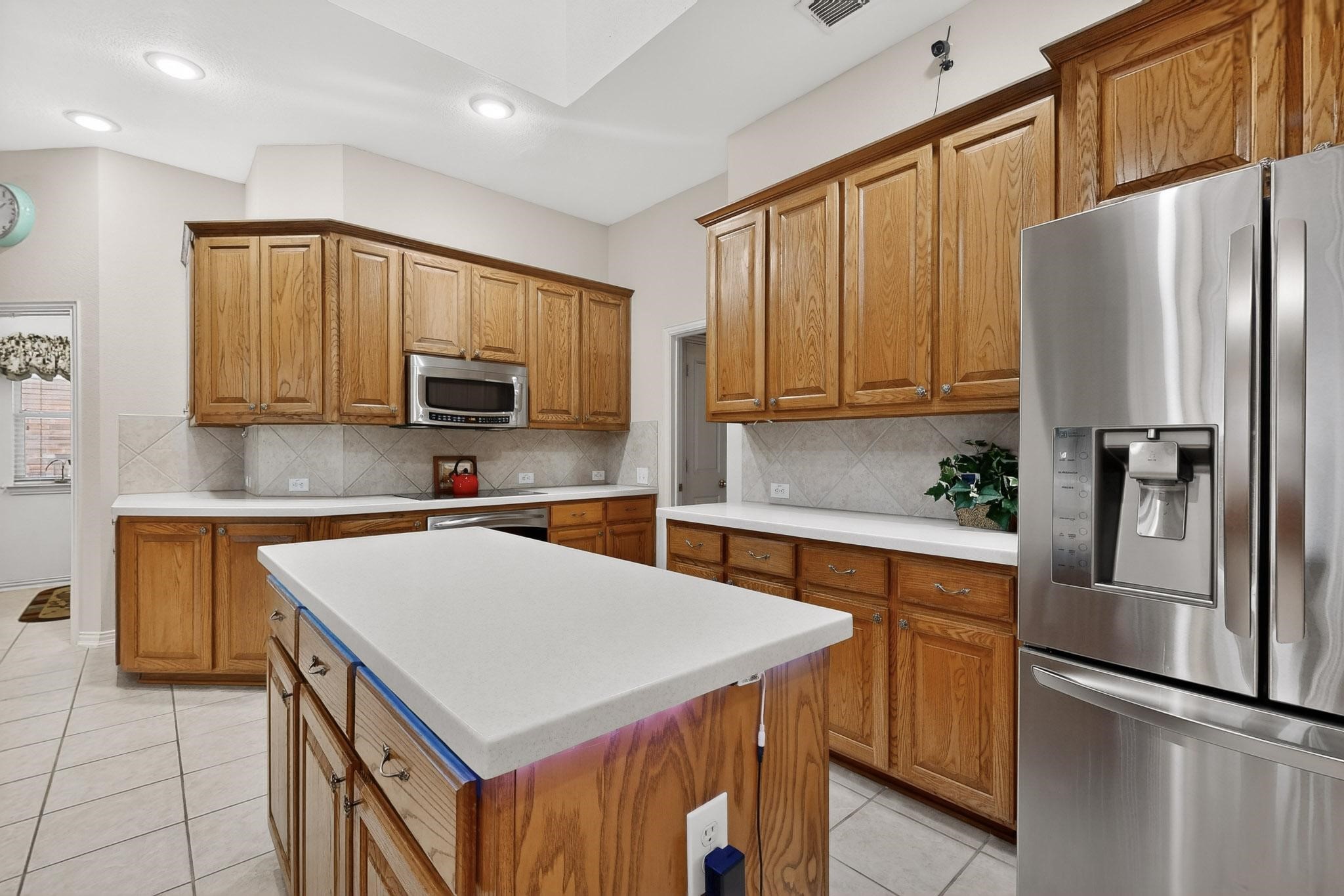 6869 Cape Cod Drive Grand Prairie TX 75054
