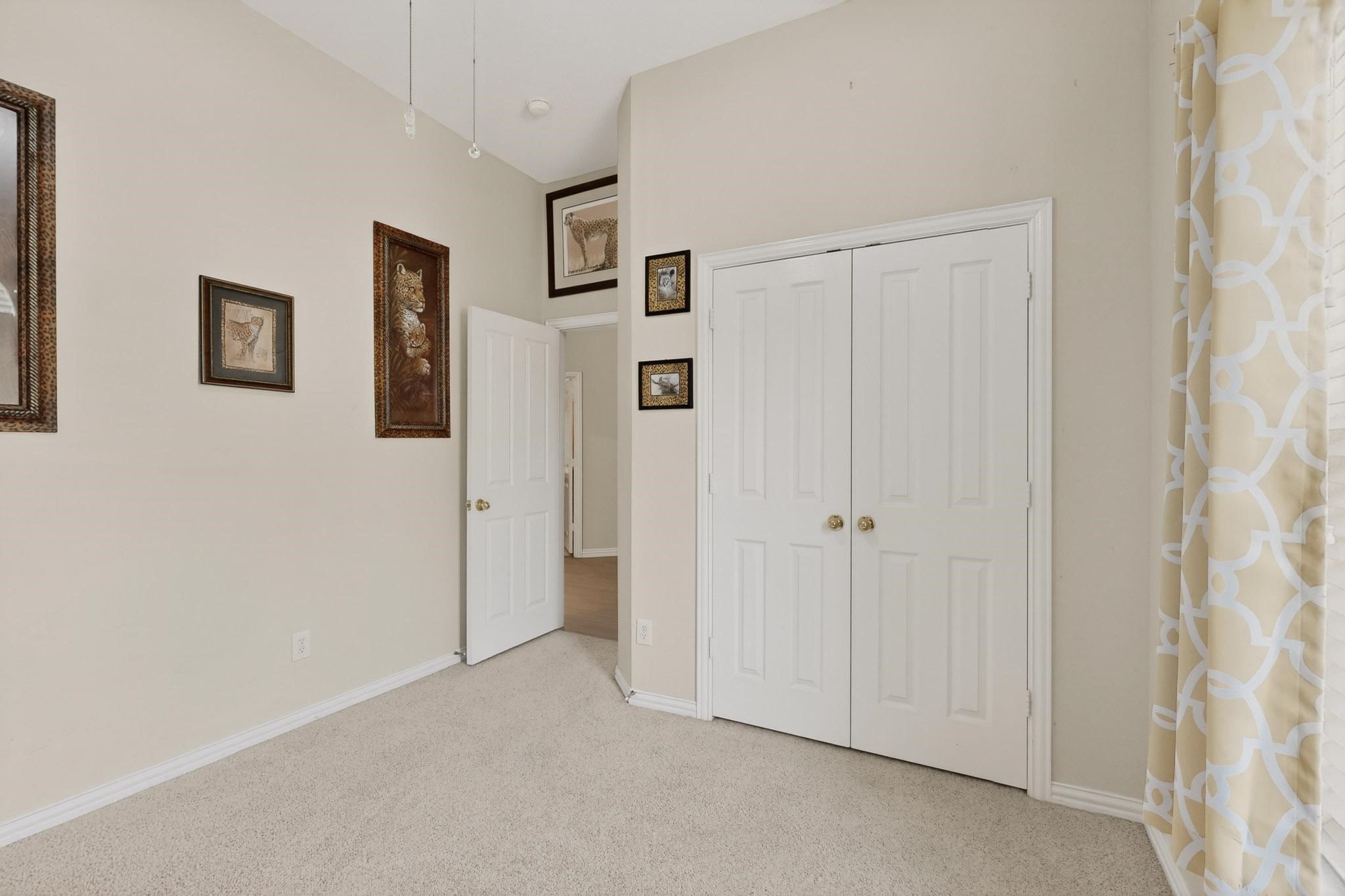 6869 Cape Cod Drive Grand Prairie TX 75054