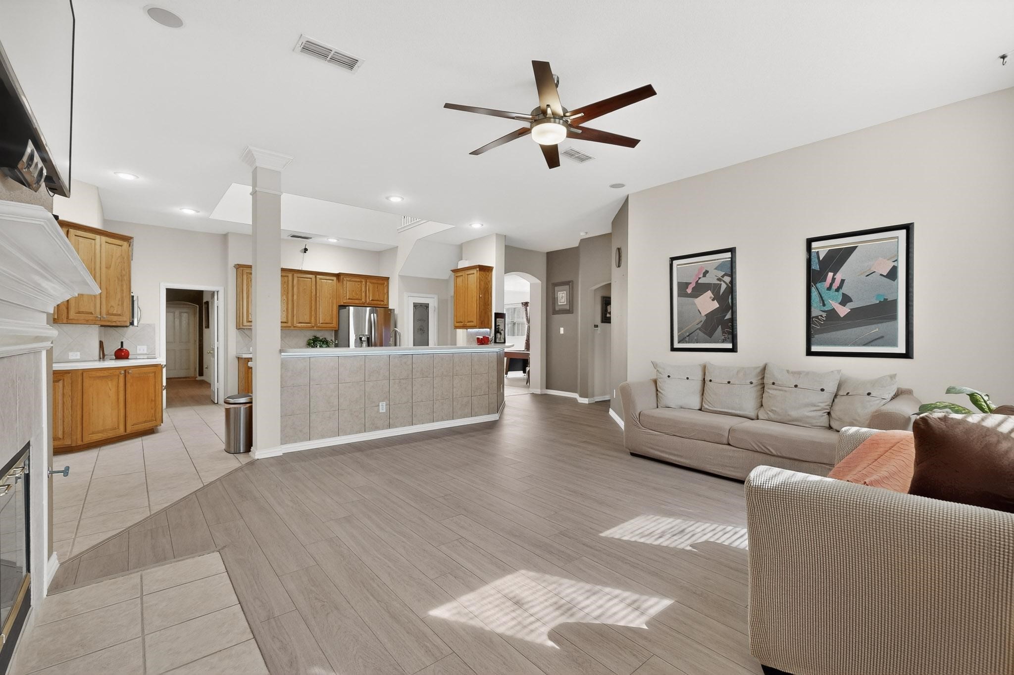 6869 Cape Cod Drive Grand Prairie TX 75054