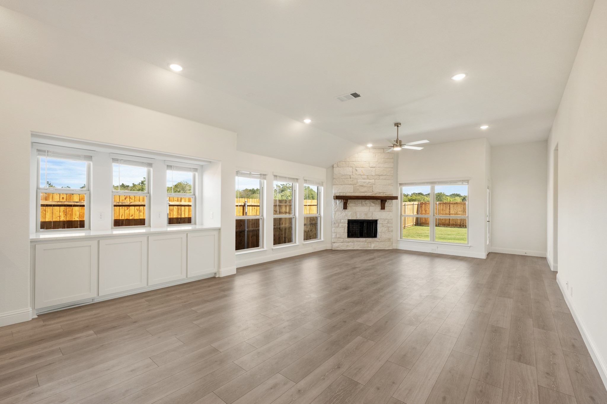 301 Saddlewood Trail Commerce TX 75428