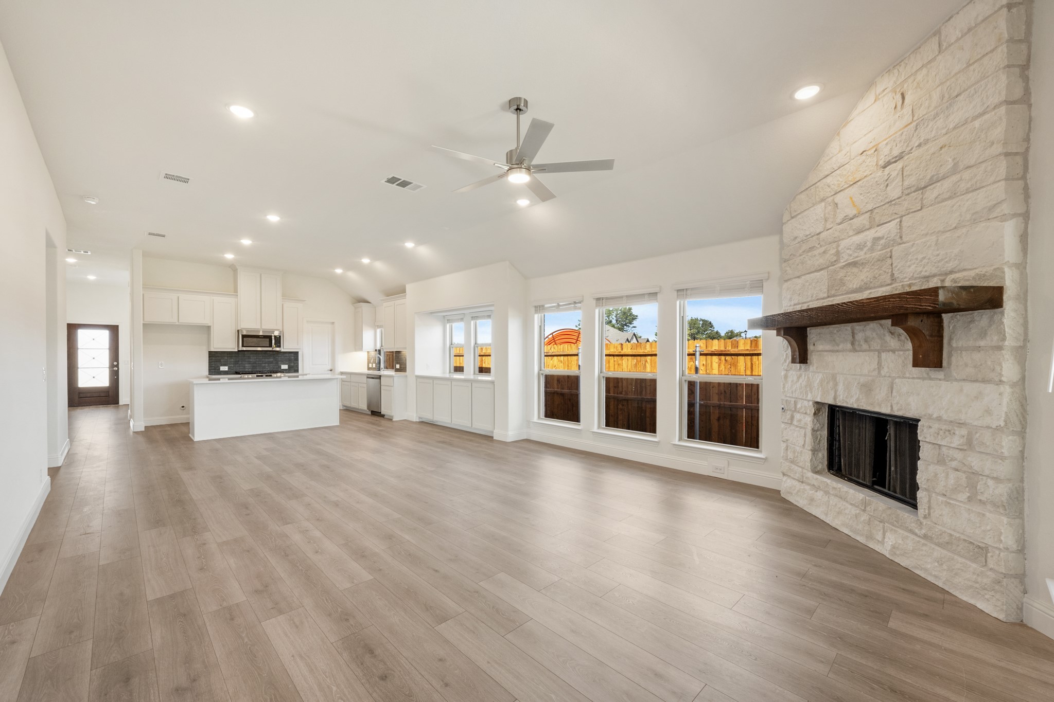 301 Saddlewood Trail Commerce TX 75428