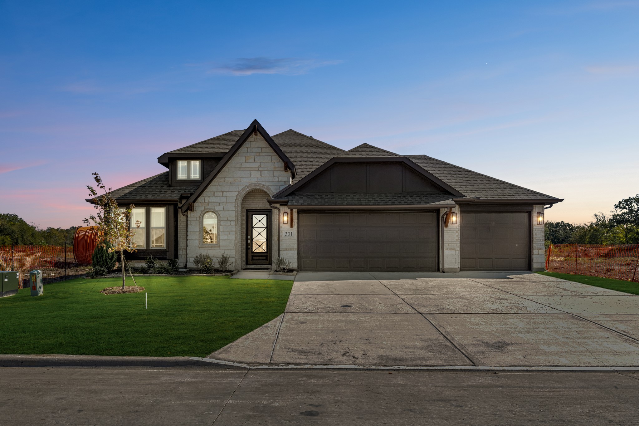 301 Saddlewood Trail Commerce TX 75428
