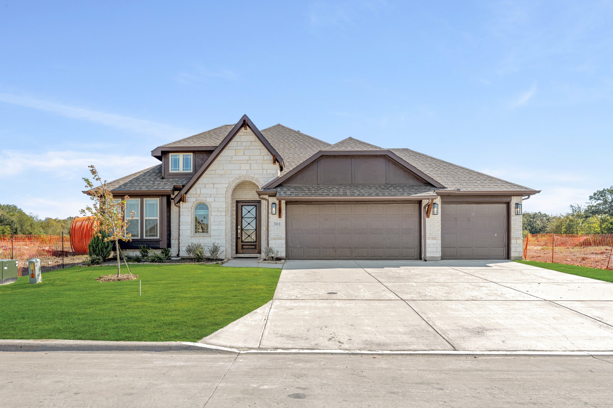 301 Saddlewood Trail Commerce TX 75428