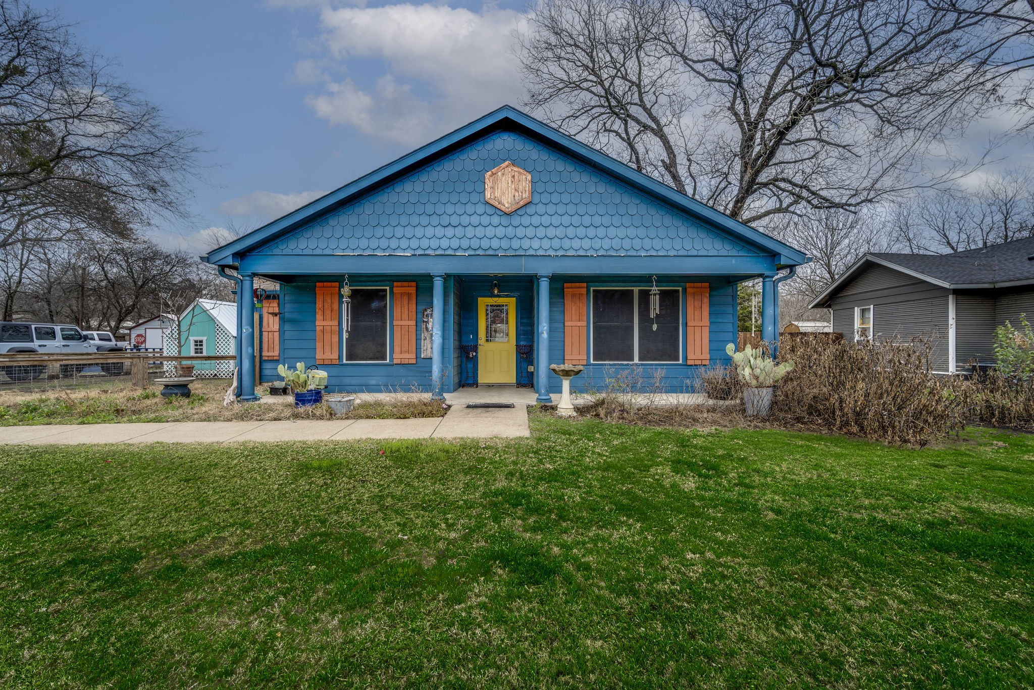 209 E Ross Street Waxahachie TX 75165