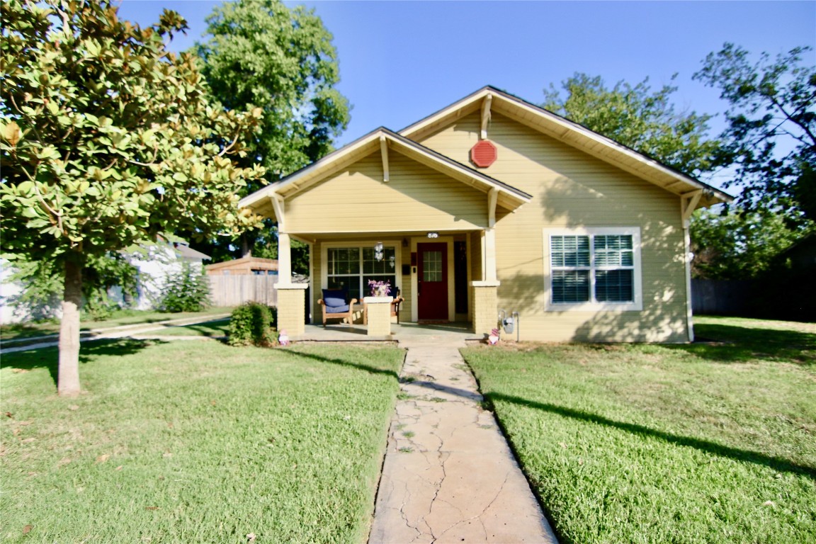 876 W Long Street Stephenville TX 76401