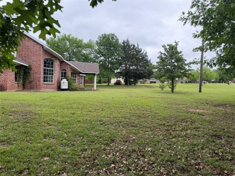 4855 Woodlawn Road Sherman TX 75090