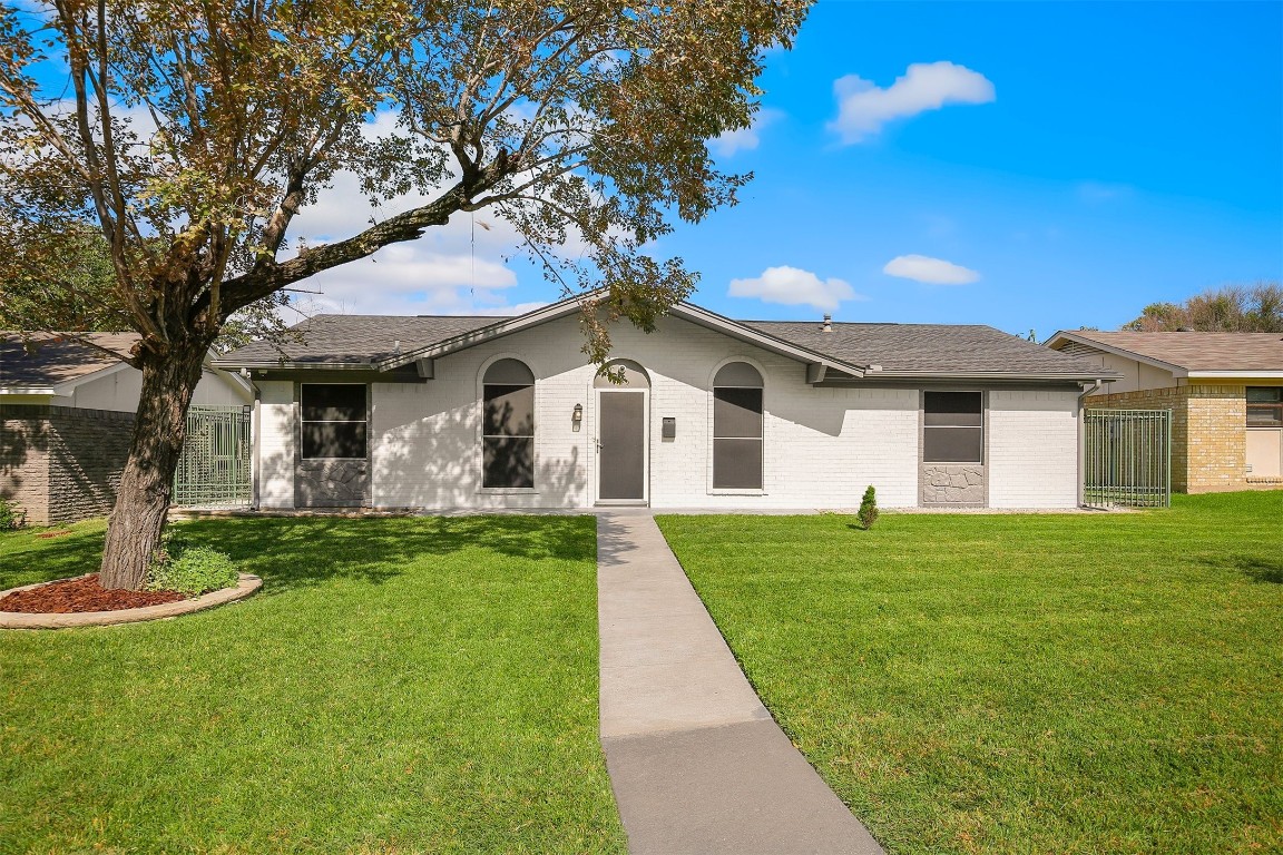 725 Malibu Drive Garland TX 75043