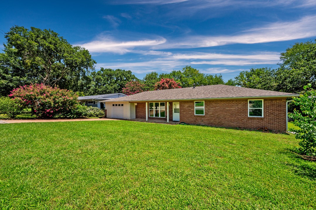 1100 S Maurice Avenue Denison TX 75020