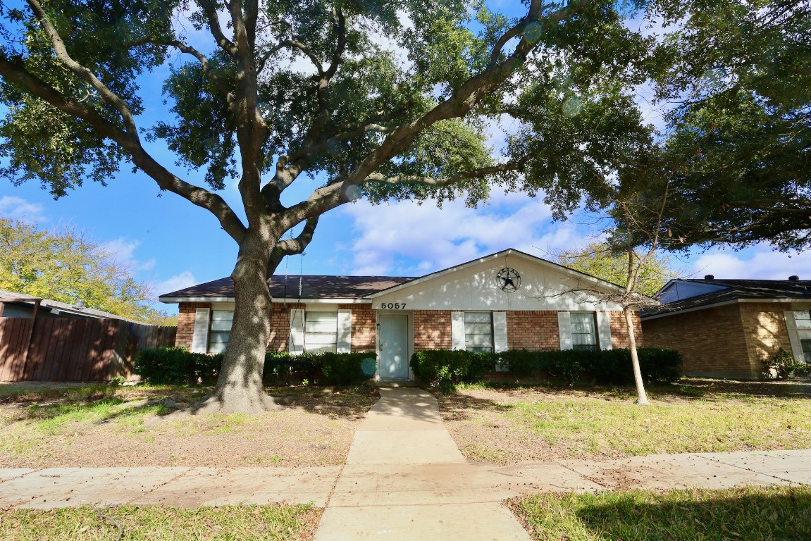 5057 Blue Glen Drive The Colony TX 75056